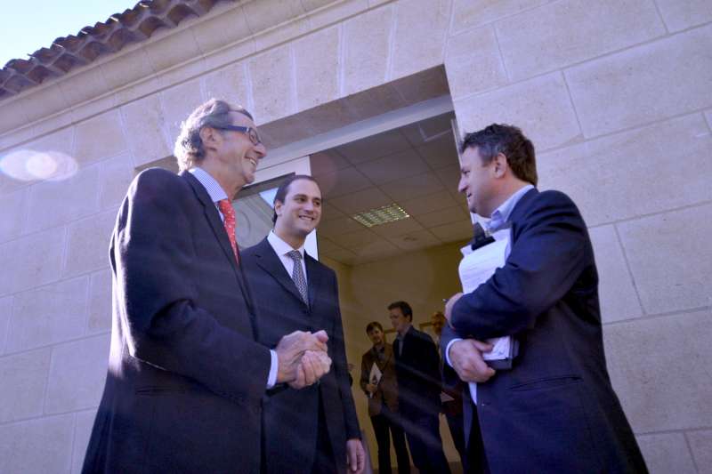  Stephen with Christian and Edouard Moueix